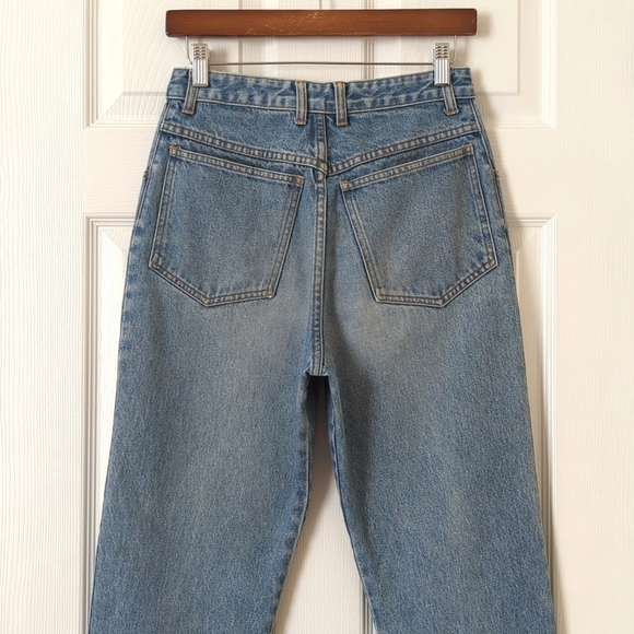 Gap 90's Vintage Classic Medium Wash High Rise Slim Fit Straight Leg Jeans 9/10 - Picture 5 of 14